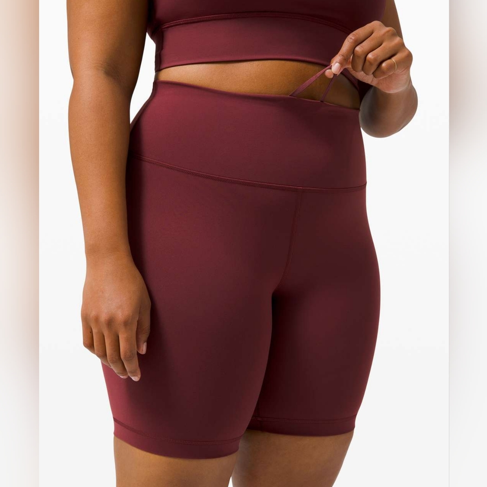 Lululemon Wunder Train High Rise Short